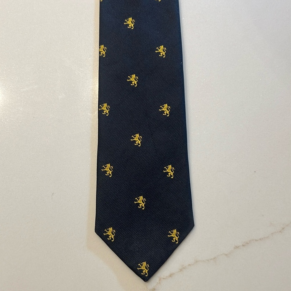 Ben Silver Scottish Lion Gold and Navy Necktie tie